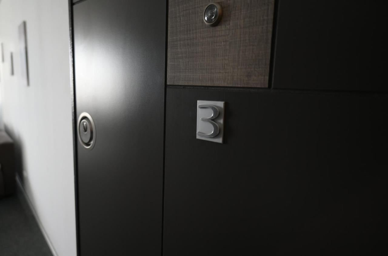 Luana Airport Apartments #3 Otopeni Exterior foto