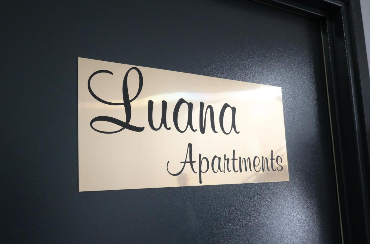 Luana Airport Apartments #3 Otopeni Exterior foto